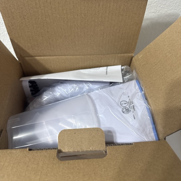 Hilife Portable Garment Steamer Handheld Travel Size 700W HL7 240ml Tank Blue - Picture 2 of 5